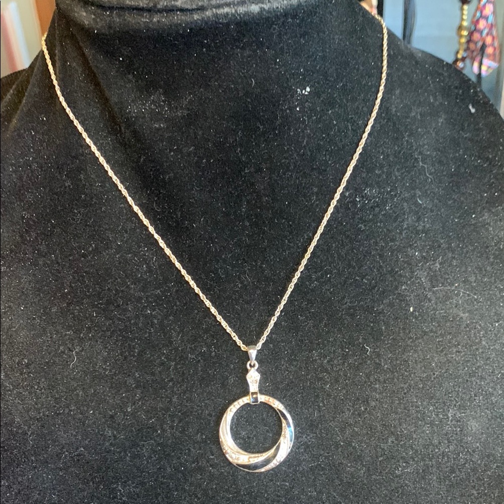 Sbh Brand Pendant 16 Necklace